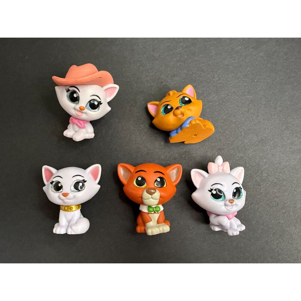 Disney Doorables Aristocats Bundle Marie Duchess Toulouse Thomas O’Malley